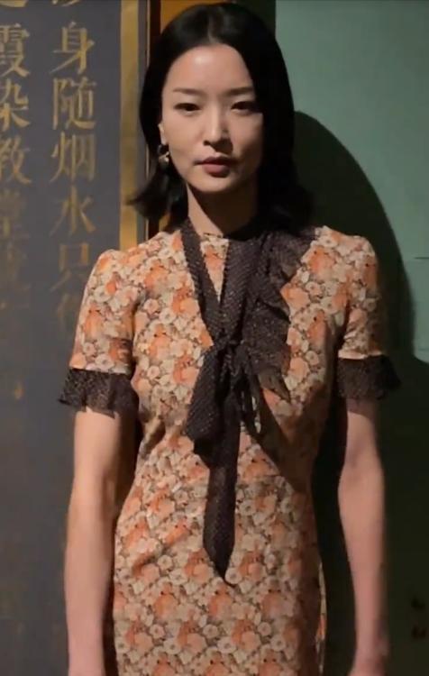 无人问津马龙侧身让位C位雷打不动开元棋牌上海会展暴露咖位：马伊琍(图15)