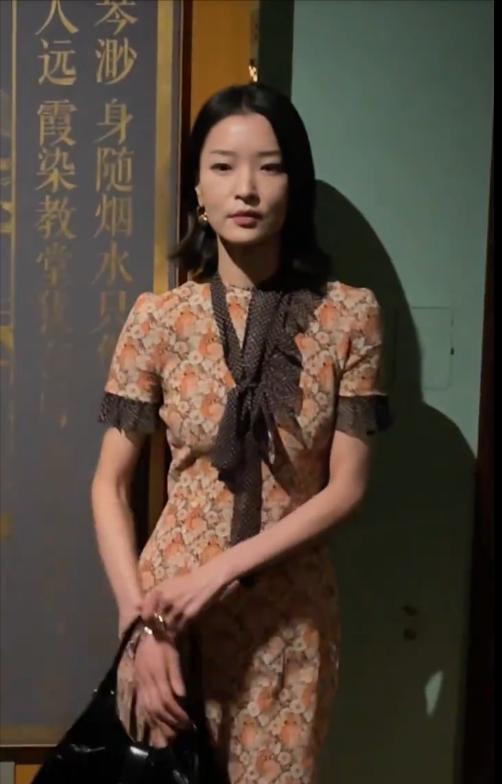无人问津马龙侧身让位C位雷打不动开元棋牌上海会展暴露咖位：马伊琍(图16)